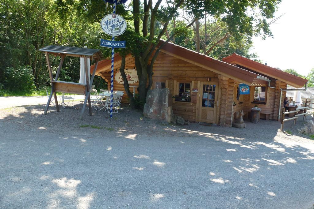 Ferienwohnung Sauerlandblick Goldhausen Kamer foto
