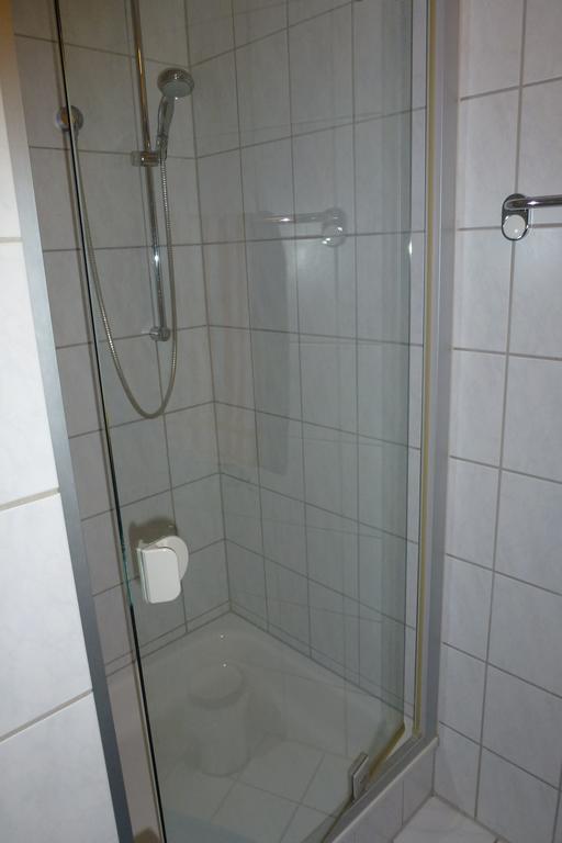 Ferienwohnung Sauerlandblick Goldhausen Kamer foto